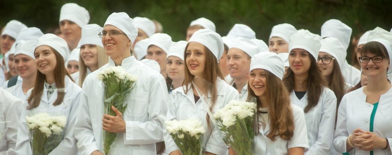 В Минздраве рассказали, сколько ежегодно студентов-медиков не могут сдать лицензионный экзамен