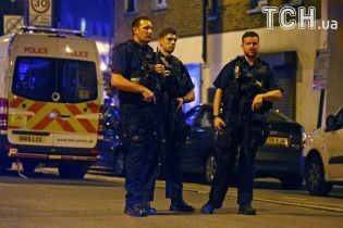 Из-за взрыва в лондонском метро пострадали пять человек