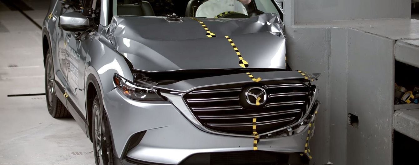 Mazda CX-9 получил высшую оценку в краш-тесте IIHS