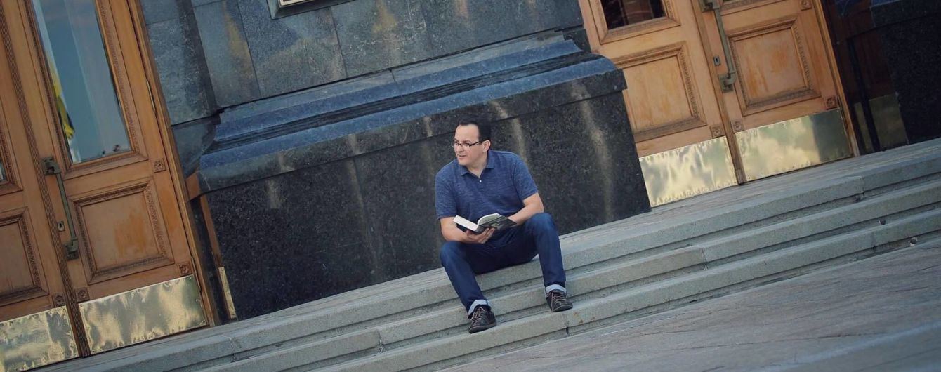 "Страдают львовяне, я также буду страдать". Березюк пообещал провести ночь под АП