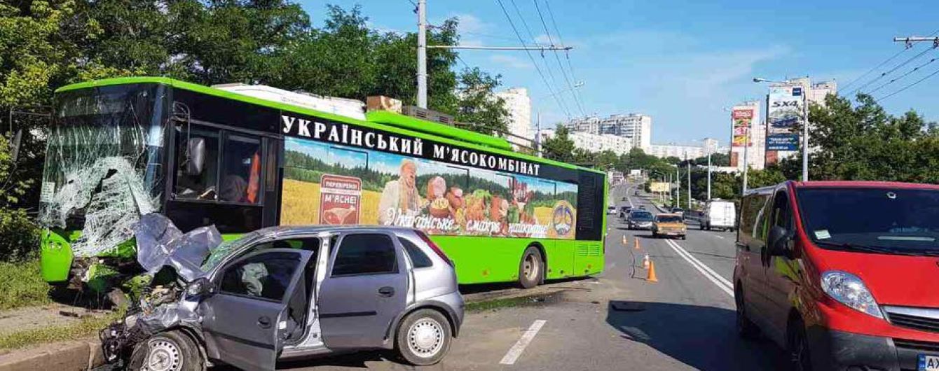 Смертельна ДТП у Харкові: в машині загиблого знайдено алкоголь