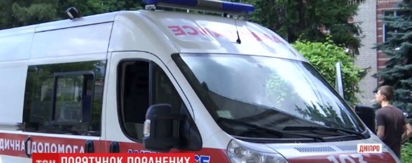 У шпиталі врятували розірвану осколками руку військового, який отримав поранення біля Авдіївки