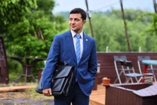 Владимир Зеленский показал своих одноклассников