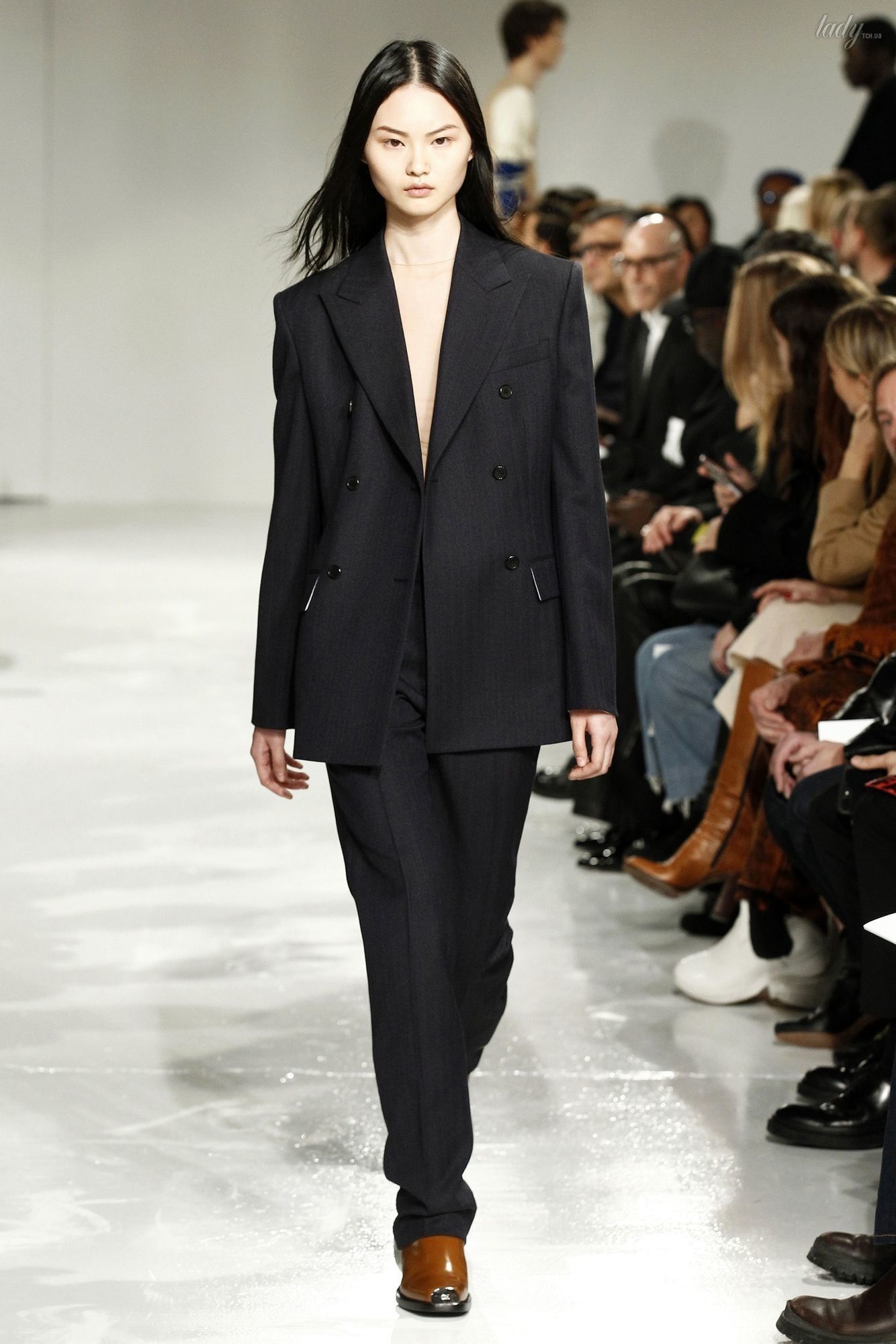 Коллекция Calvin Klein прет-а-порте сезона осень-зима 2017-2018_18