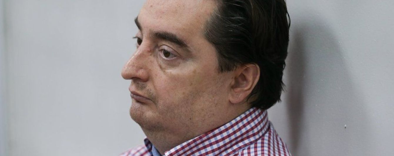 СБУ знайшла у Гужви на флешці секретну інформацію Міноборони - ЗМІ