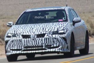 Седан Toyota Avalon нового поколения выехал на тесты