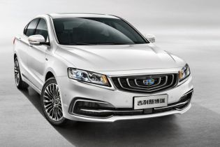 Geely представила обновленную версию модели GC9