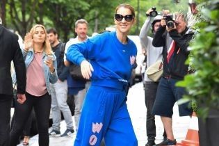 Без макияжа и в спортивном костюме: Селин Дион подловили на шопинге