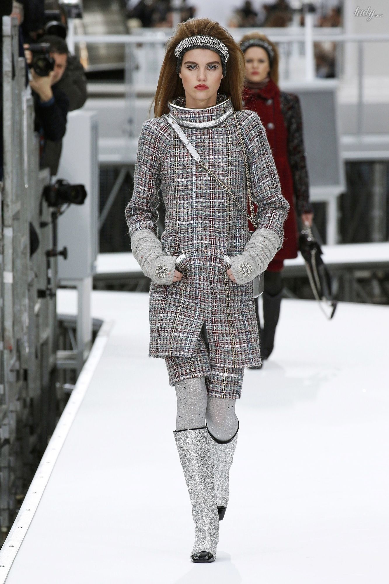 Коллекция Chanel прет-а-порте сезона осень-зима 2017-2018_51