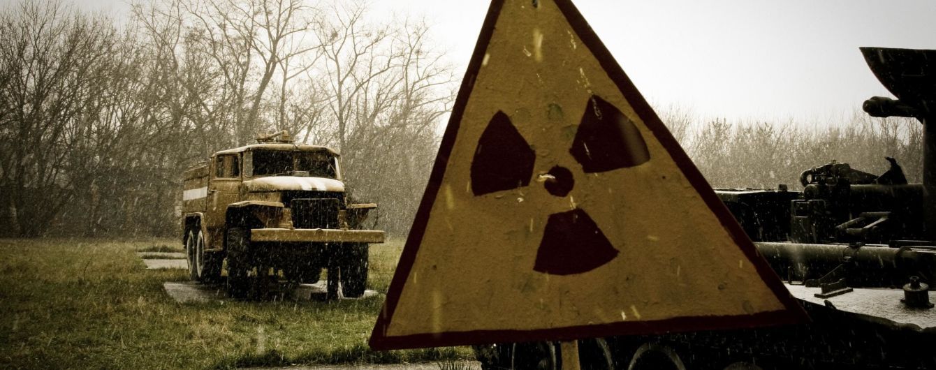 Дозиметр зашкаливает: под Кропивницким воры "разворушили" радиоактивную свалку