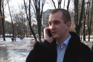 Прокурор Києва особисто вручив повідомлення про підозру депутату-винуватцю ДТП на Кільцевій дорозі