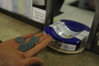 Зеленые жетоны останутся в обращении до 31 июля