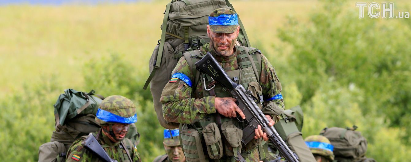 Украина официально определила вступление в НАТО приоритетом национальных интересов