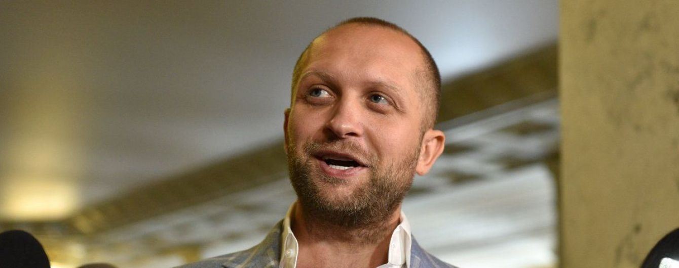 Після бою: Заліщук показала фото, на якому Поляков мило вечеряє з головою регламентного комітету