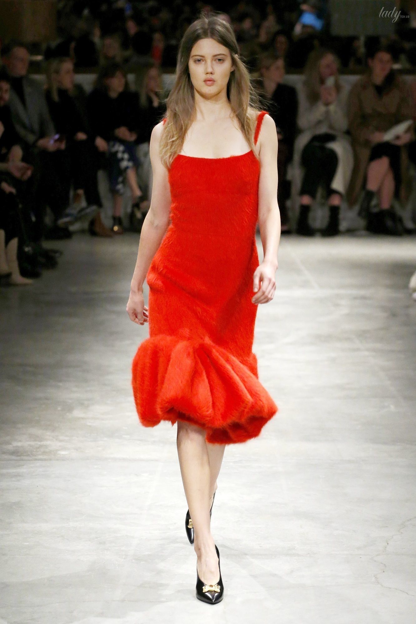 Коллекция Prada прет-а-порте сезона осень-зима 2017-2018_14