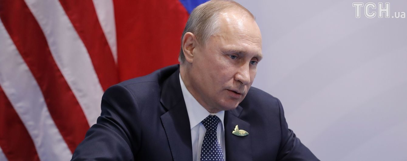Літак Путіна дав гак у півтисячі кілометрів, щоб не летіти над країнами НАТО