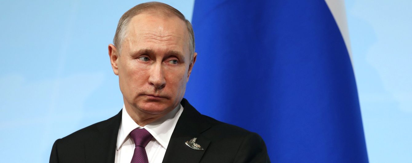 Київ активно та успішно торгує русофобією – Путін