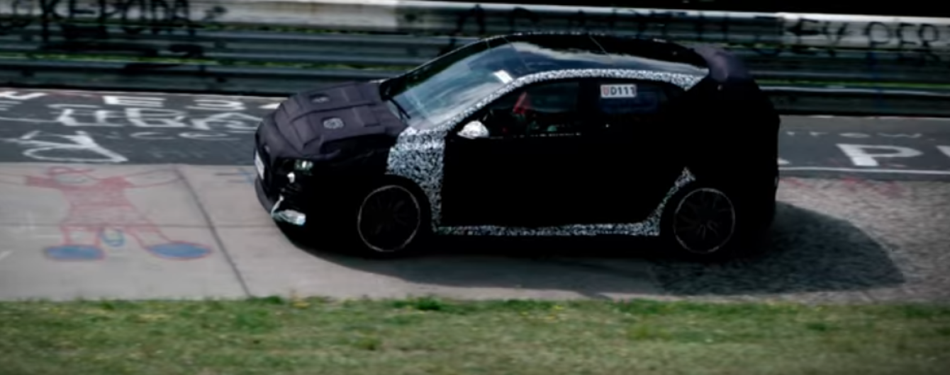 Hyundai опубликовал видеоролик "заряженного" хэтчбека i30 N