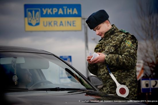 Україна введе біометричний контроль іноземців 2018 року - Слободян