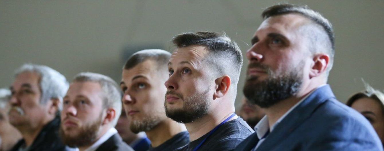 Буду с Билецким. Нардеп объяснил свой выход из фракции БПП