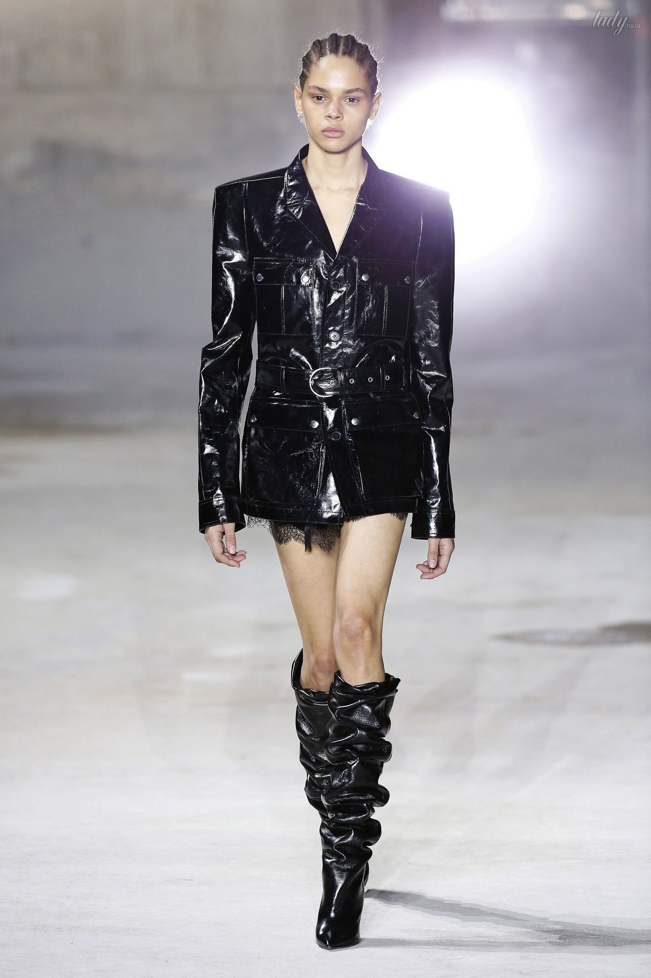 Коллекция Saint Laurent прет-а-порте сезона осень-зима 2017-2018_1