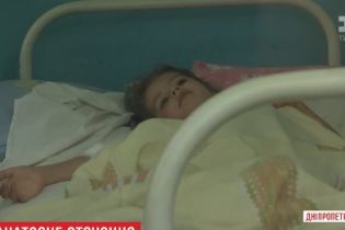 На Днепропетровщине пятеро детей отравились после ужина в столовой санатория