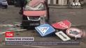 В Херсоне водитель микроавтобуса сбил рекордное количество дорожных знаков