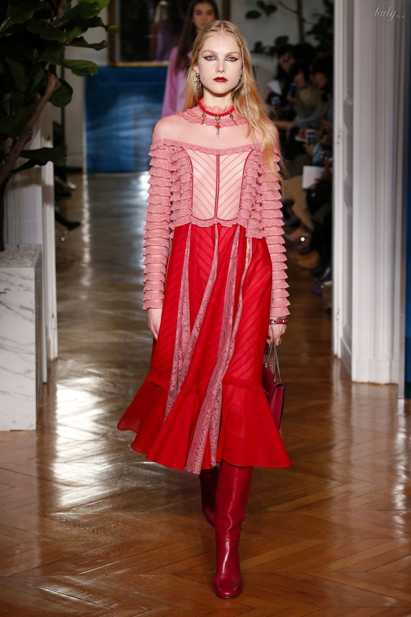 Коллекция Valentino прет-а-порте сезона осень-зима 2017-2018_5