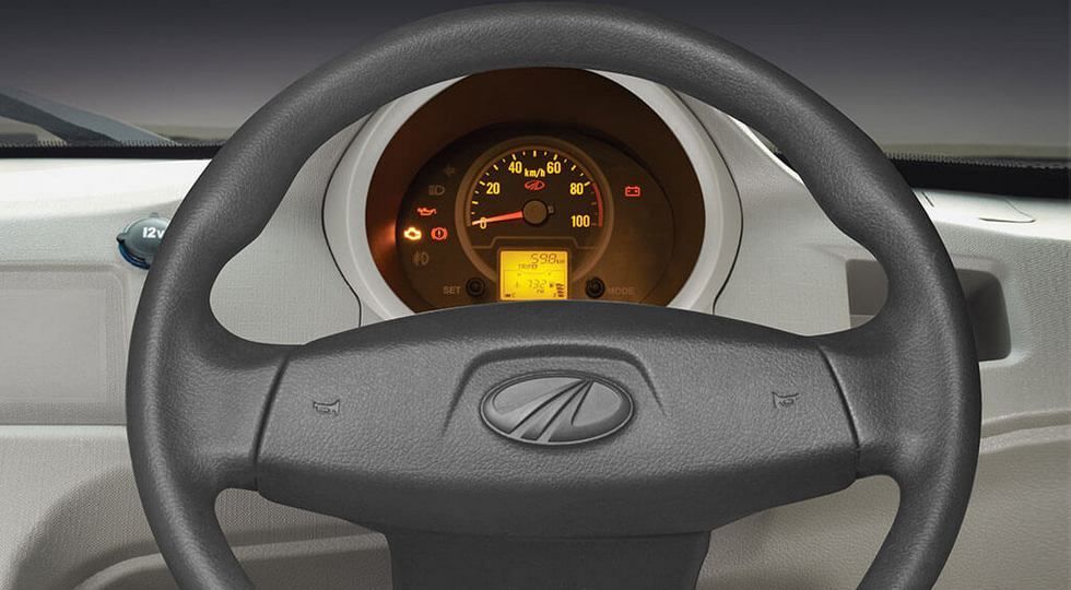 Mahindra Jeeto Mini Van