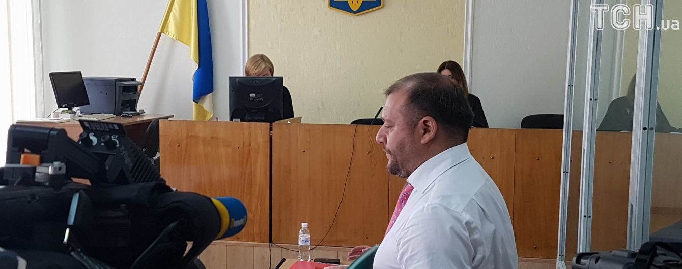 Заважатиме слідству або втече: прокуратура вимагає для Добкіна тримання під вартою