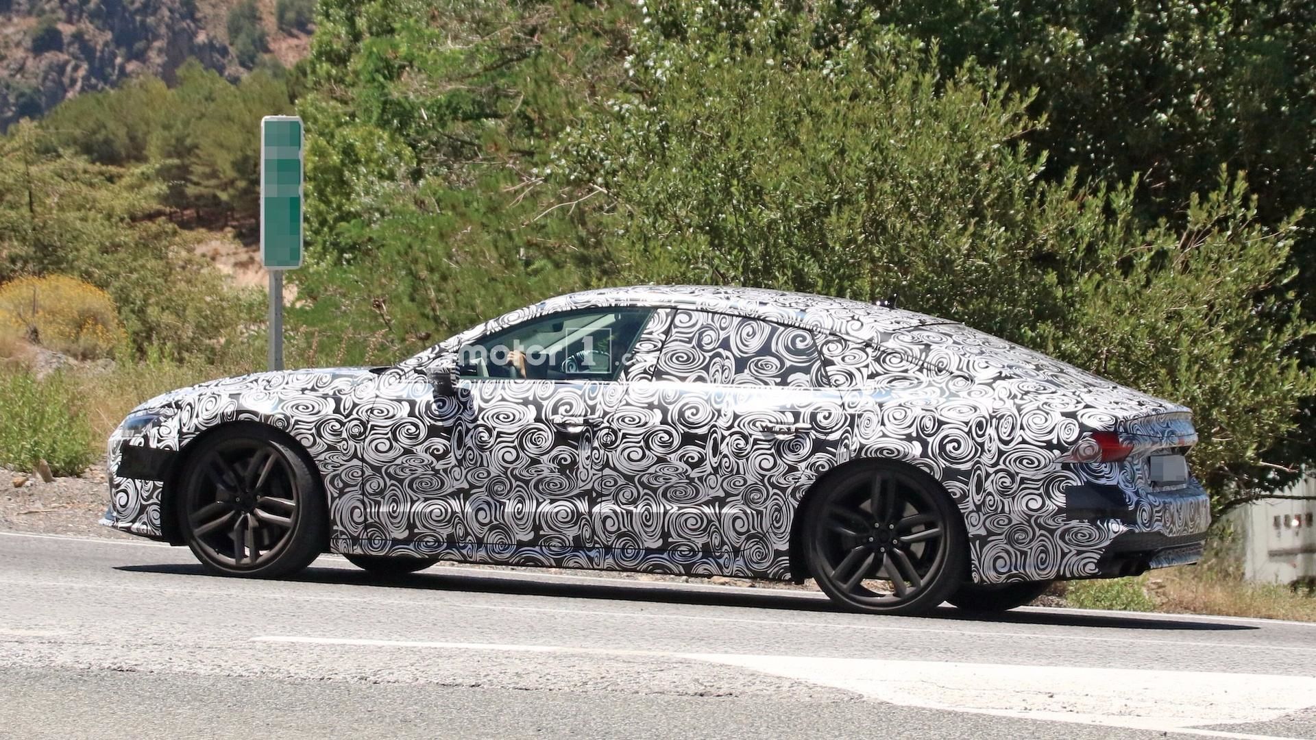 Audi S7
