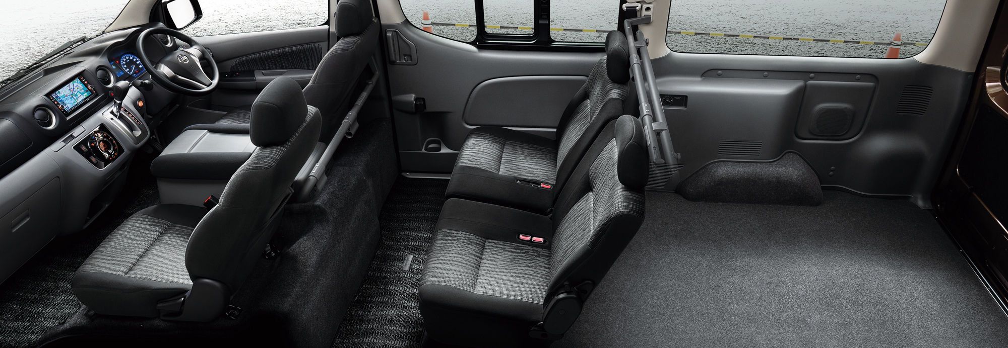 Nissan NV350 Caravan