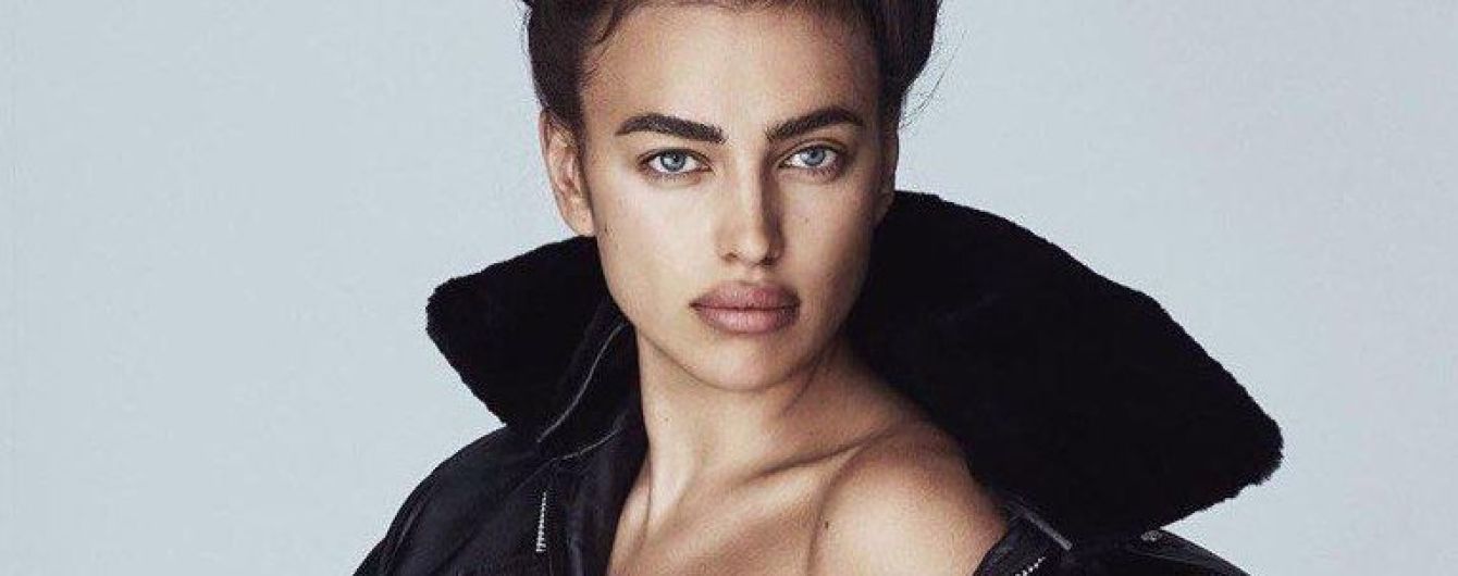 В куртке на голое тело: Ирина Шейк сексуально позировала для новой фотосессии