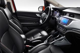 Geely показала интерьер нового кроссовера Vision X3