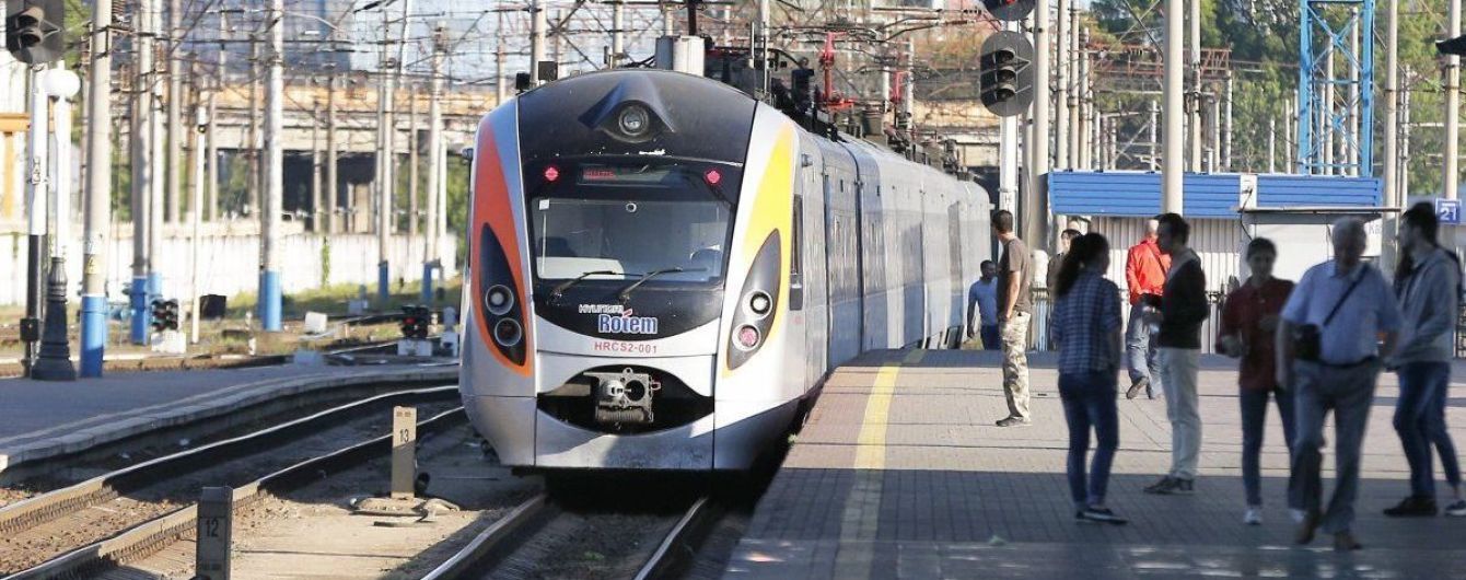 "Укрзалізниця" запускає нові поїзди до Болгарії та Австрії