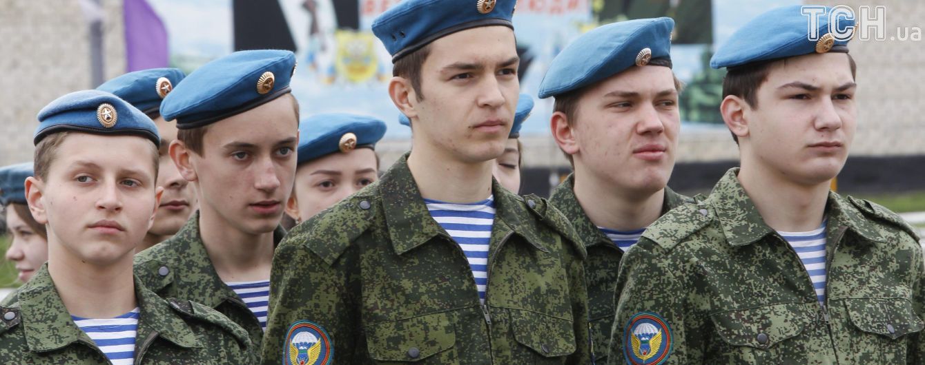На Донбасі більше важкої техніки РФ, ніж на озброєнні у Великої Британії - МВС
