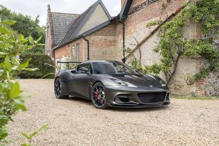 Lotus представил новую модификацию флагманского купе Evora