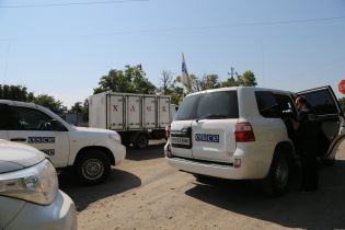 Біля кордону з РФ зафіксовано рух військового транспорту, бойовики не пустили ОБСЄ до Новоазовська