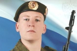 Пленный россиянин Агеев отрицает участие РФ в войне, а его мать сказала "возможно"