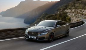 Jaguar рассекретил мощнейшую и быстрейшую модификацию флагманского седана XJ