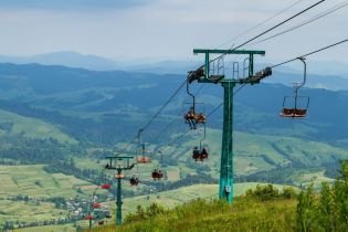 На відпочинку у Карпатах отруїлися німці, поляки та українці: 13 туристів госпіталізували