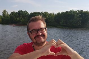 Пономарьов показав підрослого сина на відпочинку
