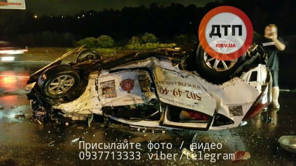 Жахлива аварія в Києві: загинув чоловік і постраждало немовля