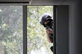 Единственный обстрел украинских позиций и кражи горючего боевиками. Дайджест АТО