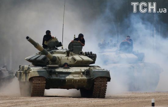 Поблизу зони АТО українські військові в темряві запустили протитанкові ракети