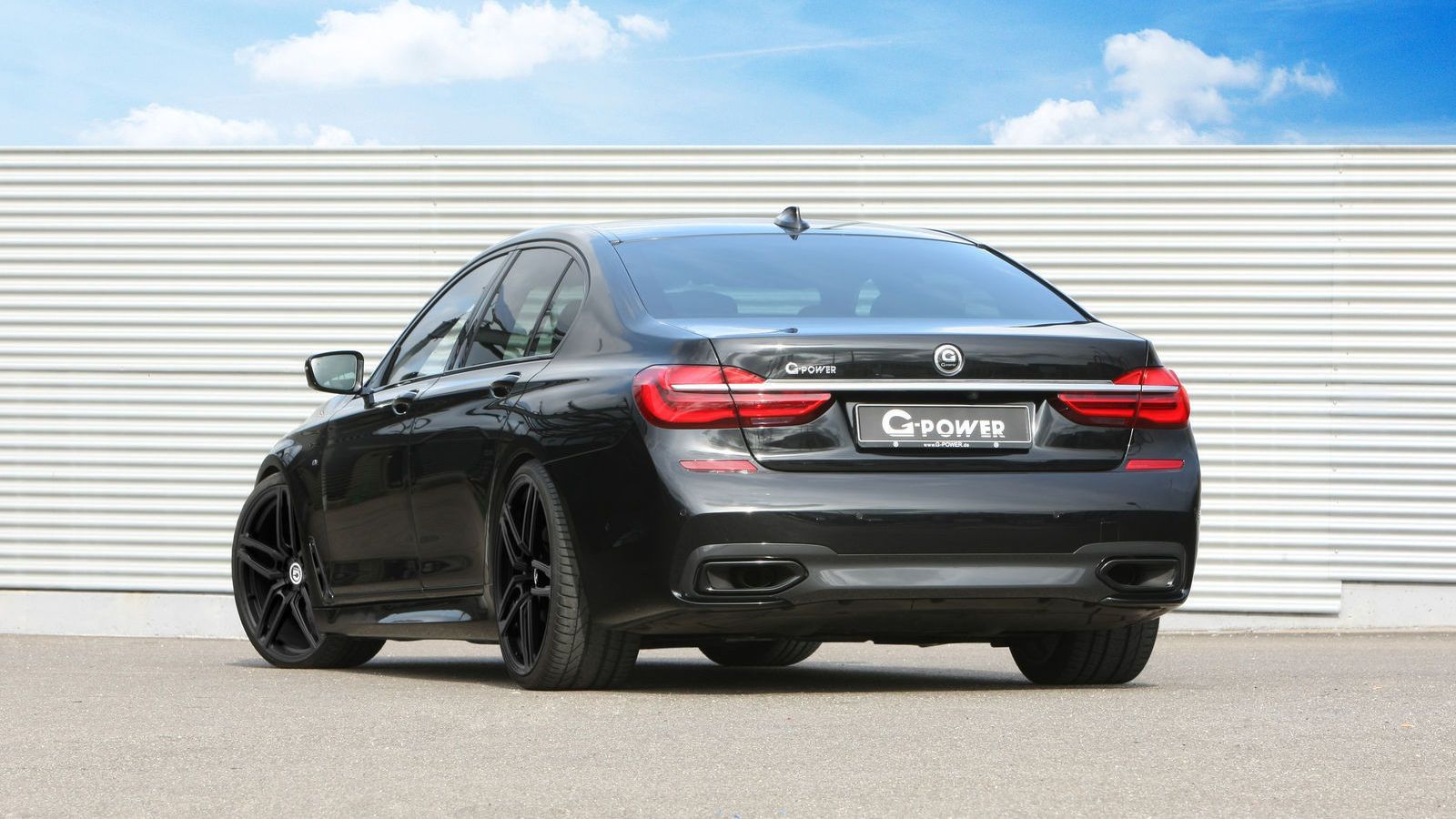 BMW 7-Series