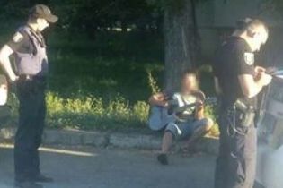 У Сумах водій напідпитку грав поліцейським на гітарі