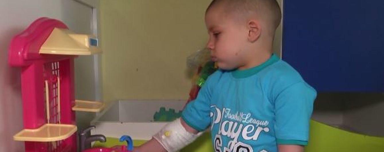 Родители Ореста умоляют помочь спасти сына