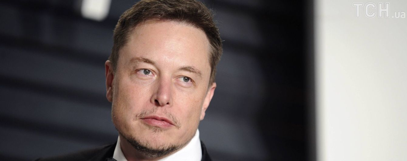 Первое апреля: Маск пошутил и обвалил акции Tesla