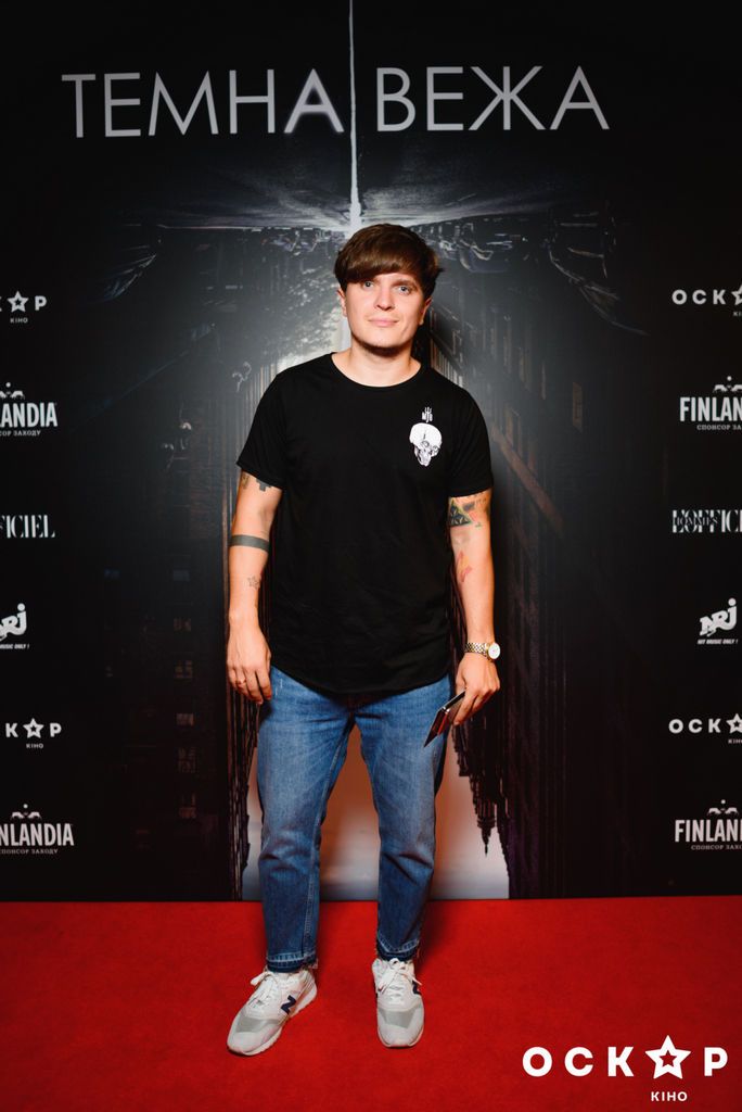 Звезды на премьере фильма "Темная башня"_7